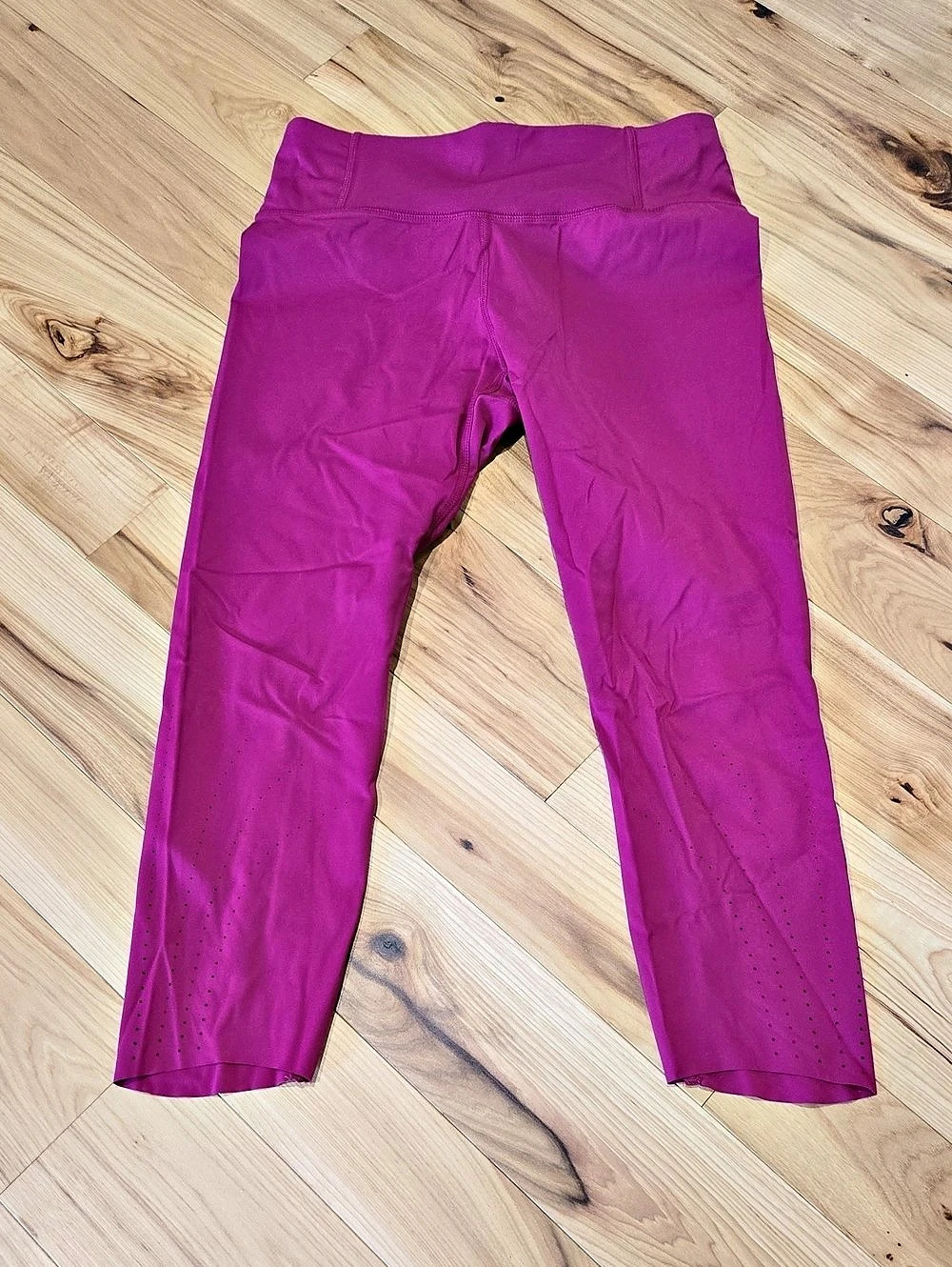 all in motion Perforated Athletic Leggings in Pink Size Medium